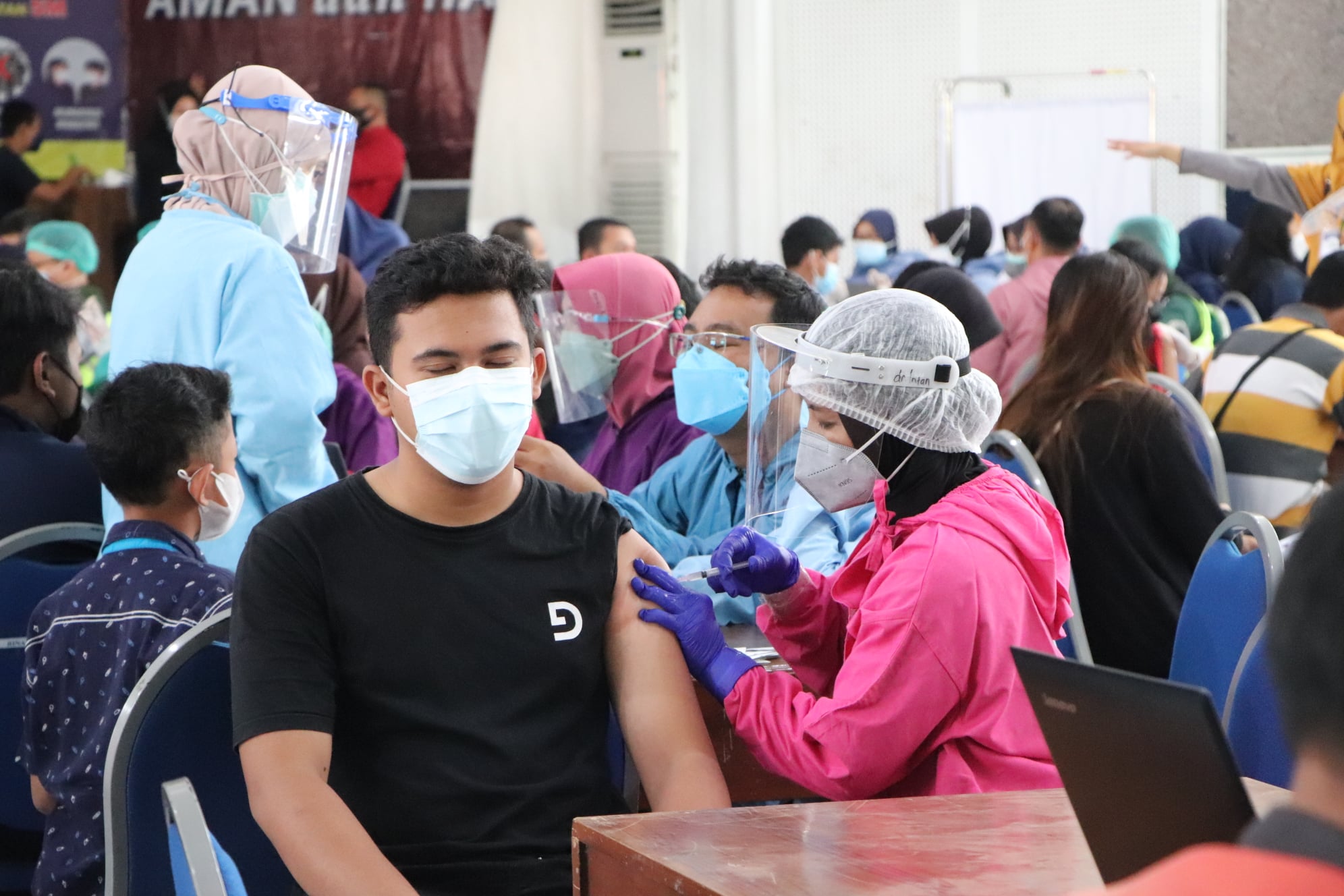 Vaksinasi Massal di Kabupaten TTU